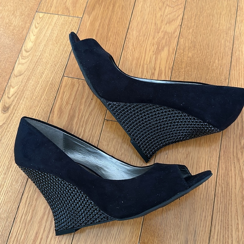 Carlos by Carlos Santana wedges. - Picture 5 of 6